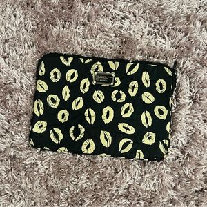 Marc Jacobs Computer/Laptop Sleeve - 15 in x 11 in
